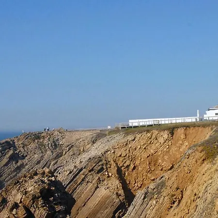 A Casa De São Pedro De Moel